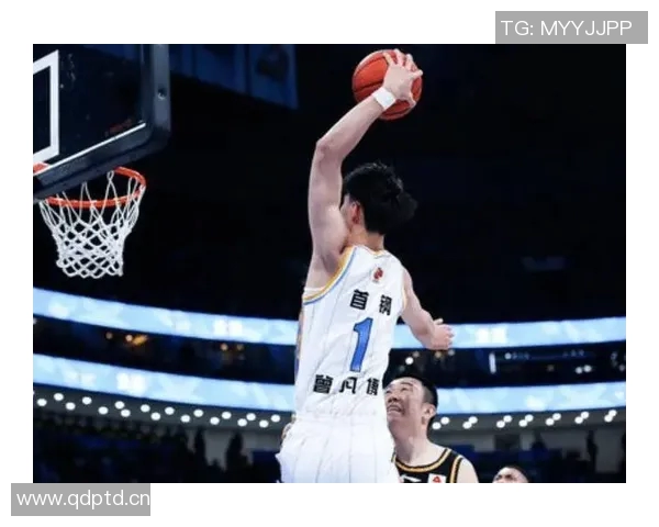 曾凡博签约布鲁克林网队 曾凡博签约布鲁克林网队