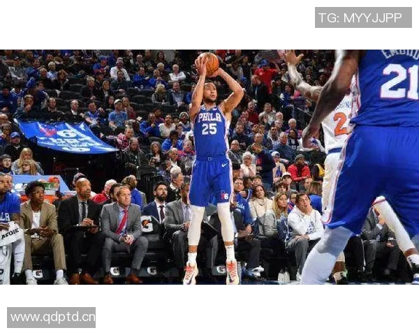 正负值+23全场最高!安芬尼-西蒙斯21中7拿到19分4板2助1帽 正负值+23全场最高!安芬尼-西蒙斯21中7拿到19分4板2助1帽