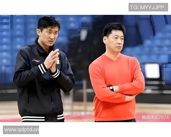 距离解禁还有3年!广东男篮传奇教头李春江现身东莞篮球中心现场观赛 距离解禁还有3年!广东男篮传奇教头李春江现身东莞篮球中心现场观赛