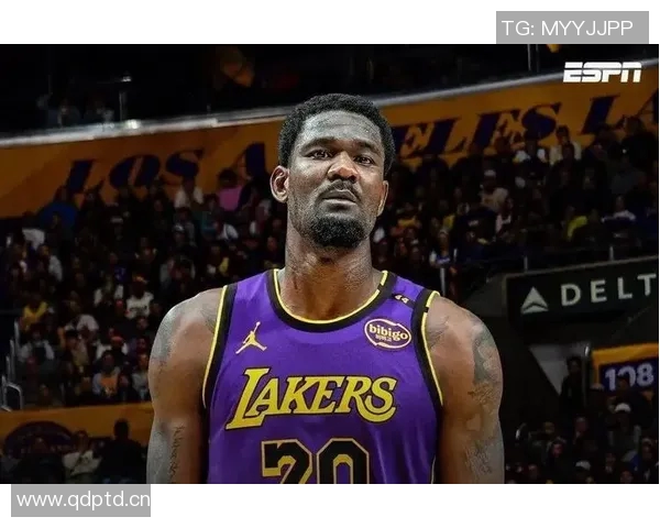 艾顿25+13内线统治力尽显，湖人大胜猛龙