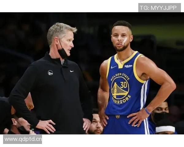 科尔：今天重点研究了没有库里时的打法 要给追梦设计些特定战术